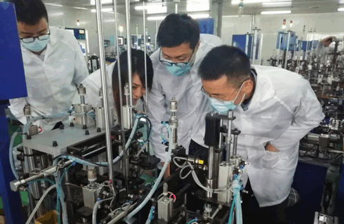 NTN�q�口轴承对国产机械套件生产��生的影响